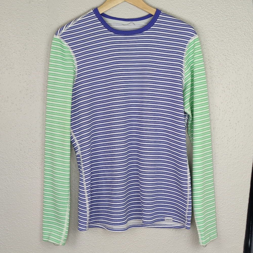 Patagonia Mid Weight Capilene Base Layer Long Sleeves